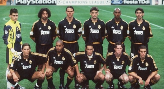 西媒：米利唐训练中途接受包扎处理，阿隆索亲自上场顶替他（西媒：米利唐训练中途受伤包扎，阿隆索亲自上阵顶替）