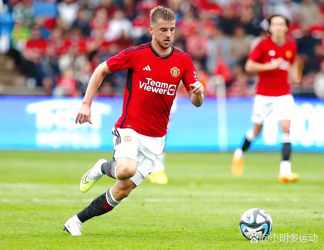 英超：利物浦客场3-2击败伯恩茅斯（英超：利物浦客场3-2力克伯恩茅斯）