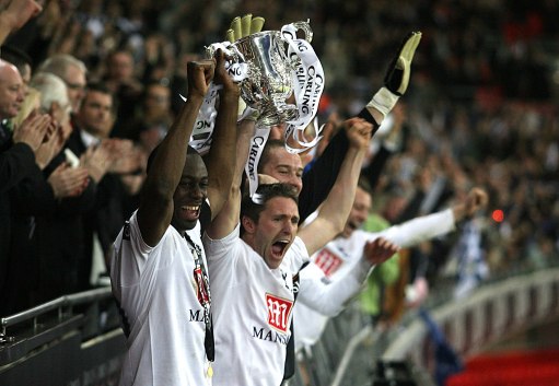 科贝记者：亚马尔预计下周二恢复合练，目标100%状态出战毕包（科贝电台：亚马尔预计下周二恢复合练，力争以100%状态出战毕包）