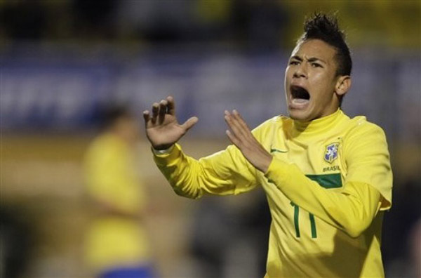 普里查德和沃尔什第二节得分均上双，上半场合砍28分9板6助（普里查德、沃尔什次节同上双，半场合砍28分9板6助）