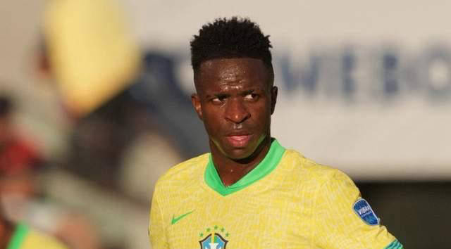 马卡：维尼修斯的地位不可撼动，他是皇马唯一能改变战局的人（马卡：维尼修斯在皇马地位稳固，唯有他能扭转战局）