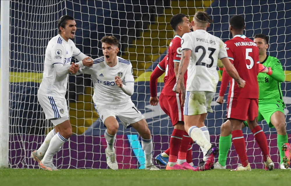 阿劳霍遭遇心理问题，乌拉圭队表支持：我们与你同在（阿劳霍面临心理困扰，乌拉圭队声援：与你并肩同行）