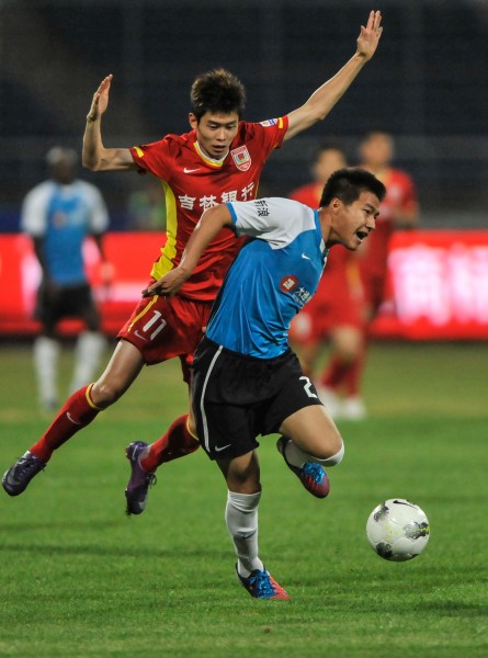 足球市场：如果出现1亿欧报价，尤文可能会考虑出售伊尔迪兹（若报价达到1亿欧，尤文或将出售伊尔迪兹）