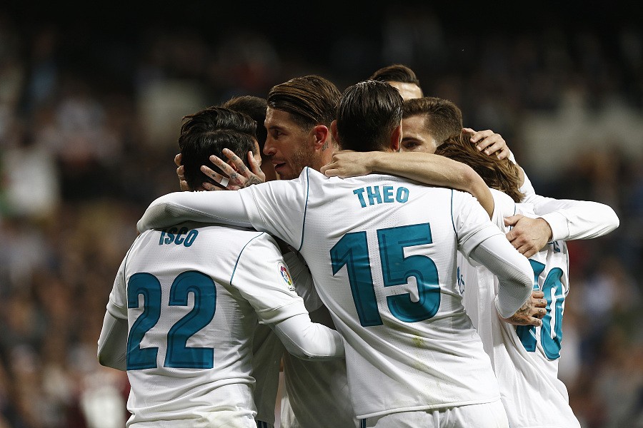 三连败！利物浦1-4埃因霍温Liverpool 1-4 PSV 🥶（利物浦惨遭三连败：1-4负于埃因霍温 🥶）