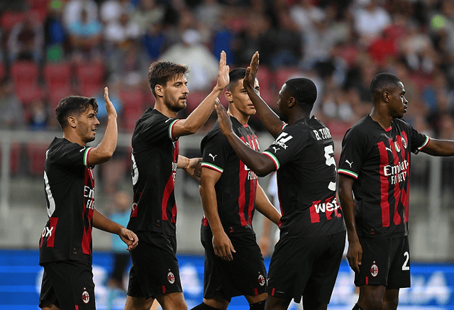 波兰U21名单：乌尔班斯基、皮耶图谢夫斯基领衔（波兰U21阵容公布：乌尔班斯基、皮耶图谢夫斯基压阵）