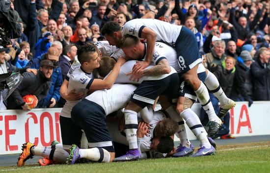 广州队年轻球员愈发成熟（广州队小将日趋老练）