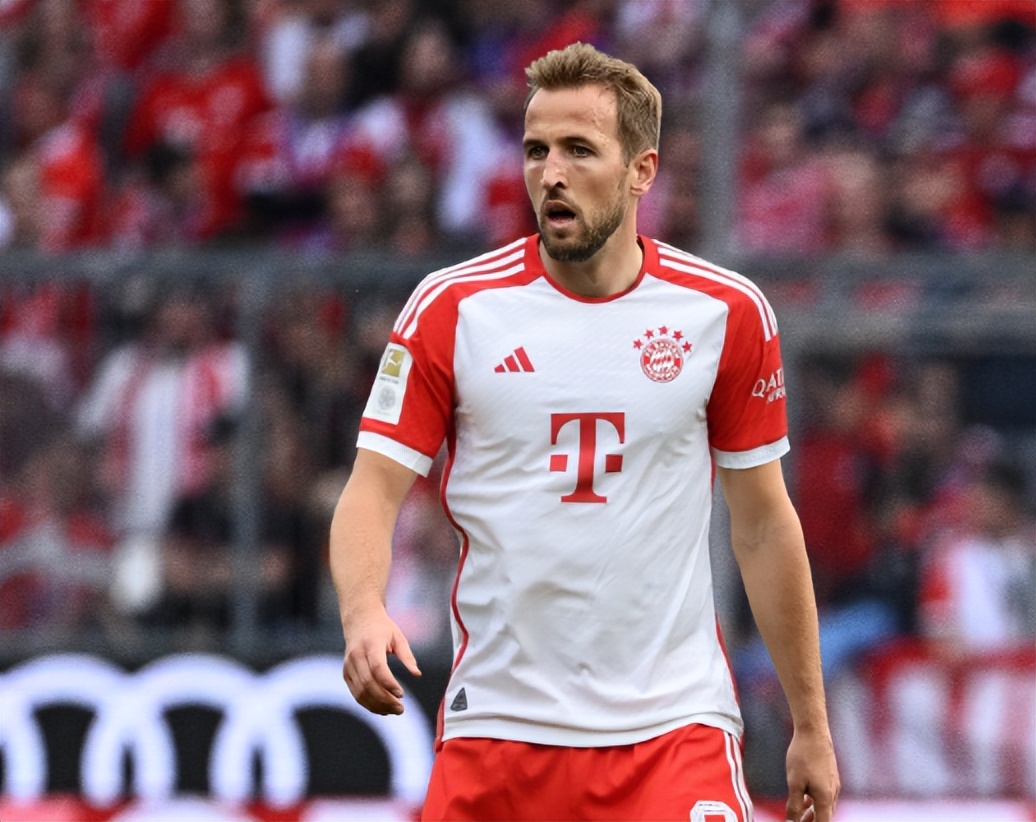 斯洛特：第十名对于利物浦来说远远不够，必须得改变现状（斯洛特直言：利物浦第十难以接受，必须扭转局面）