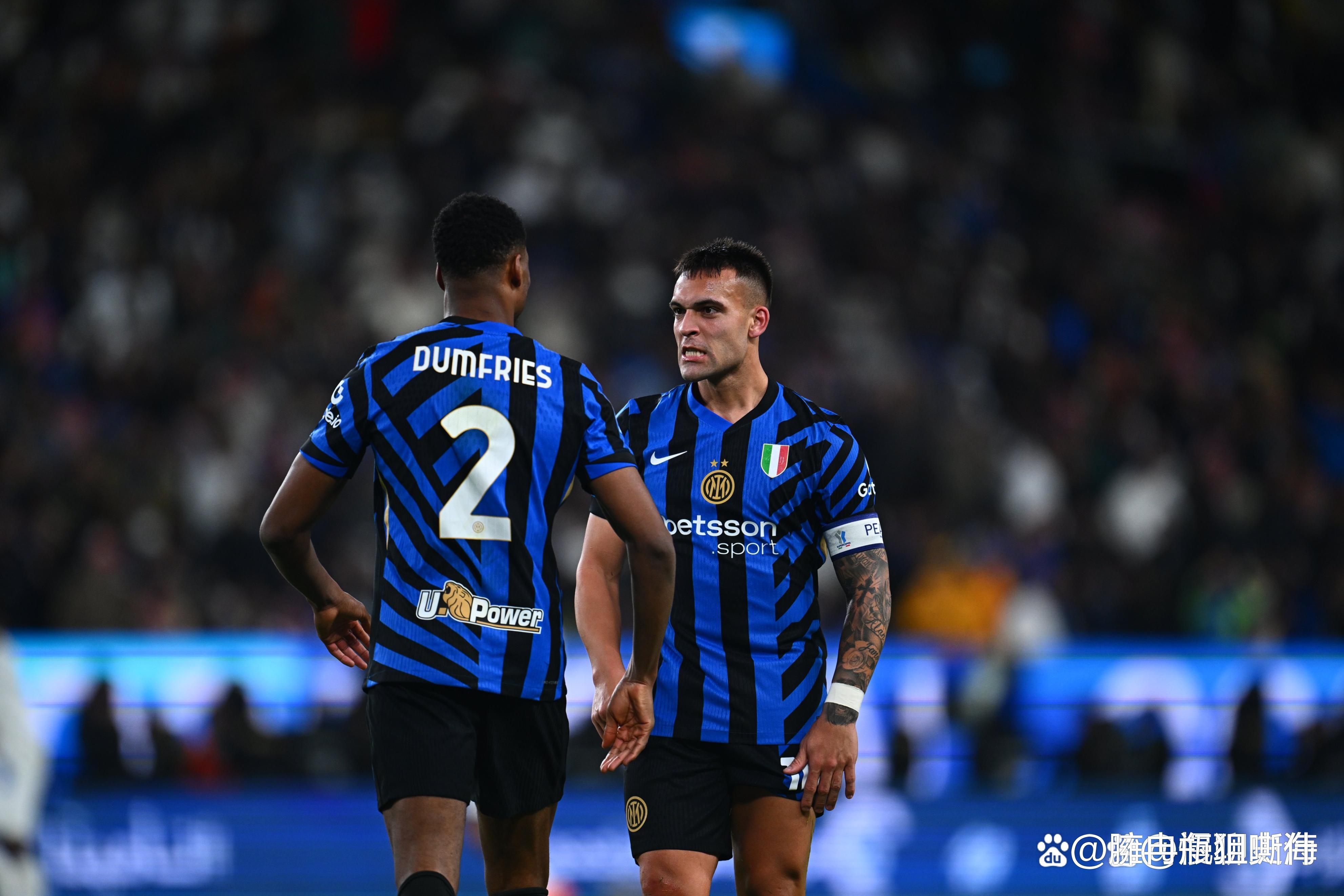 美职联战报：怀特双响，温哥华白浪3-1圣地亚哥晋级总决赛（美职联速递：怀特梅开二度，温哥华白浪3-1力克圣地亚哥挺进总决赛）